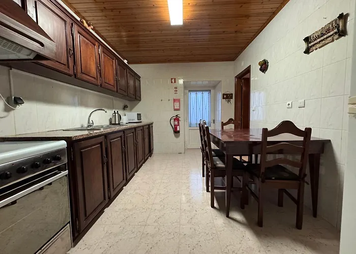 Casa Da Lucia בית נופש Lajes das Flores